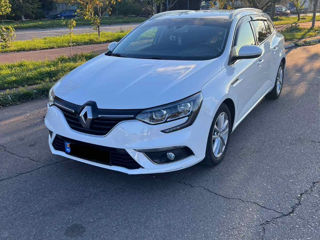 Renault Megane foto 1