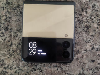 Samsung z flip 3 5G. foto 2