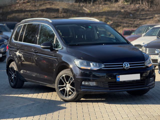 Volkswagen Touran foto 4