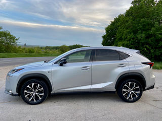 Lexus NX Series foto 6