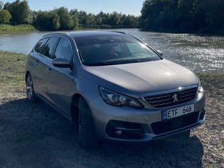 Peugeot 308 foto 9