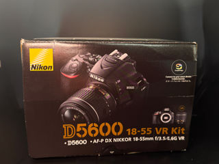 De vânzare: Nikon D5600 foto 3