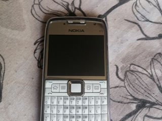 Nokia e71