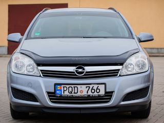 Opel Astra foto 9