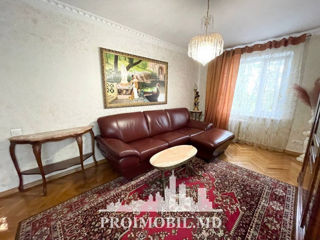 Apartament cu 2 camere, 55 m², Botanica, Chișinău foto 3