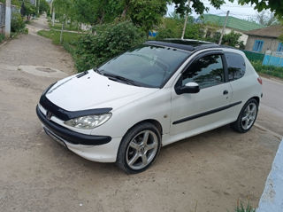 Peugeot 206, 2005
