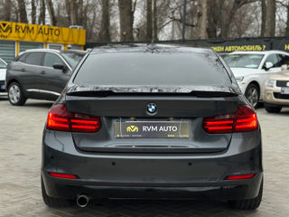 BMW 3 Series foto 5