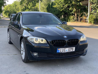 BMW 5 Series foto 1