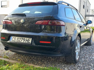 Alfa Romeo 159 foto 2