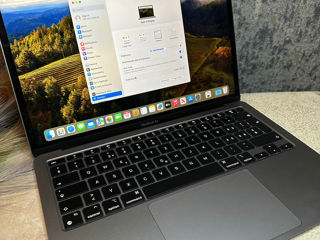 MacBook Air 2020 foto 3