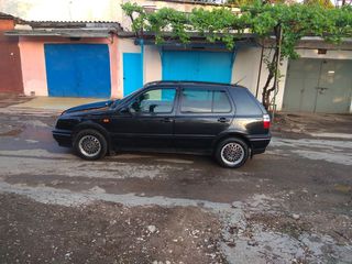 Volkswagen Golf foto 2