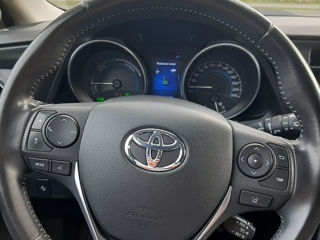 Toyota Auris foto 8