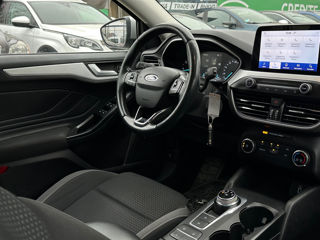 Ford Focus foto 16