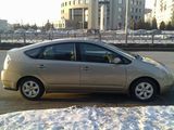 Toyota Prius foto 2