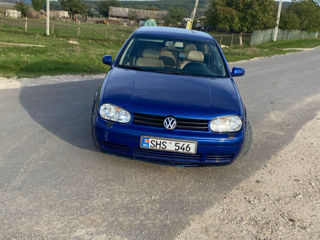 Volkswagen Golf foto 4