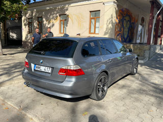 BMW 5 Series foto 3