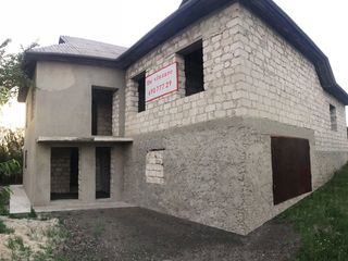 Casa cu 2 etaje in Budesti (Nu e agentie!) foto 2