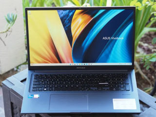 Laptop Asus Vivobook 17 / Intel Core 5 120U / 16GB DDR4 / 512GB SSD