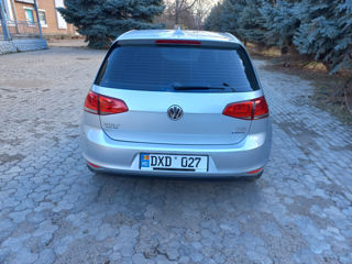 Volkswagen Golf foto 2