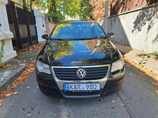 Volkswagen Passat foto 1