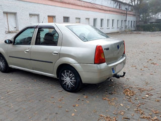 Dacia Logan foto 5