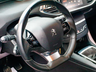 Peugeot 308 foto 7