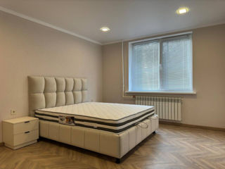 Apartament cu 2 camere, 75 m², Râșcani, Chișinău foto 12