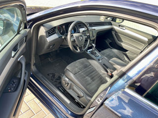 Volkswagen Passat foto 6