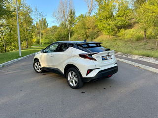 Toyota C-HR foto 5