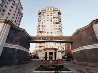 Se vinde apartament exclusiv în bloc de elită, Centru, Crown Plaza București! foto 1