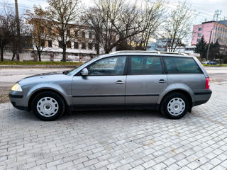 Volkswagen Passat foto 4