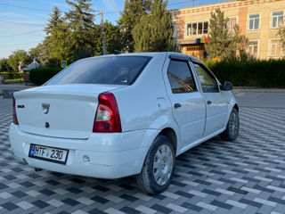 Dacia Logan foto 6