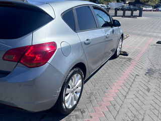 Opel Astra foto 2