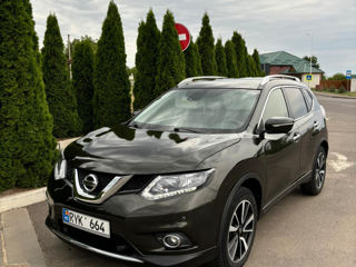 Nissan X-Trail foto 1