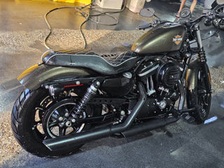 Harley - Davidson Sportster Iron 883 foto 3