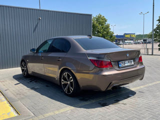 BMW 5 Series foto 5