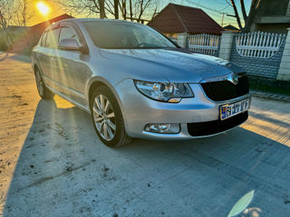 Skoda Superb foto 3