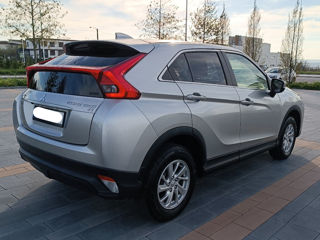 Mitsubishi Eclipse Cross foto 3