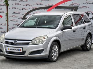 Opel Astra foto 4