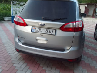 Ford C-Max foto 9