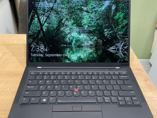 ThinkPad x1 Carbon !! 2024