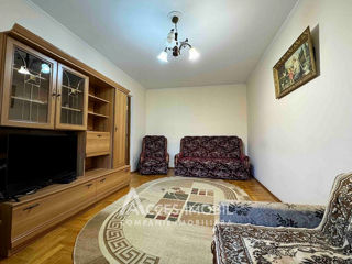 Apartament cu 1 cameră, 32 m², Buiucani, Chișinău foto 3