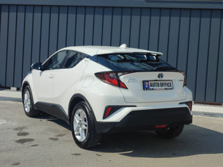 Toyota C-HR foto 5