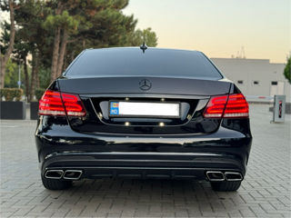 Mercedes E-Class foto 5