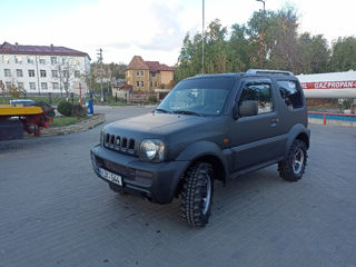 Suzuki Jimny foto 1