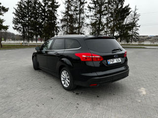 Ford Focus foto 3