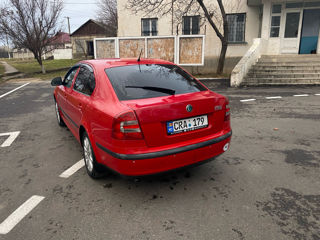 Skoda Octavia foto 3