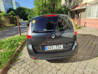 Renault Grand Scenic foto 4