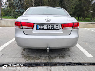 Hyundai Sonata foto 3