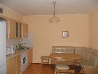 Apartament cu 1 cameră, 40 m², Centru, Chișinău foto 3